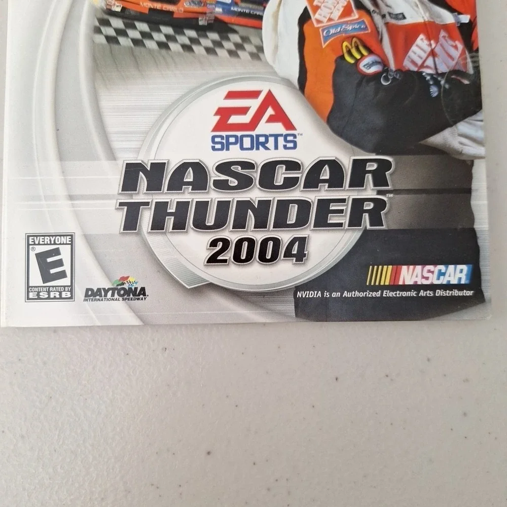 Nascar Thunder 2004 PC Computer Game EA Sports NIVIDIA OEM Bundle Version